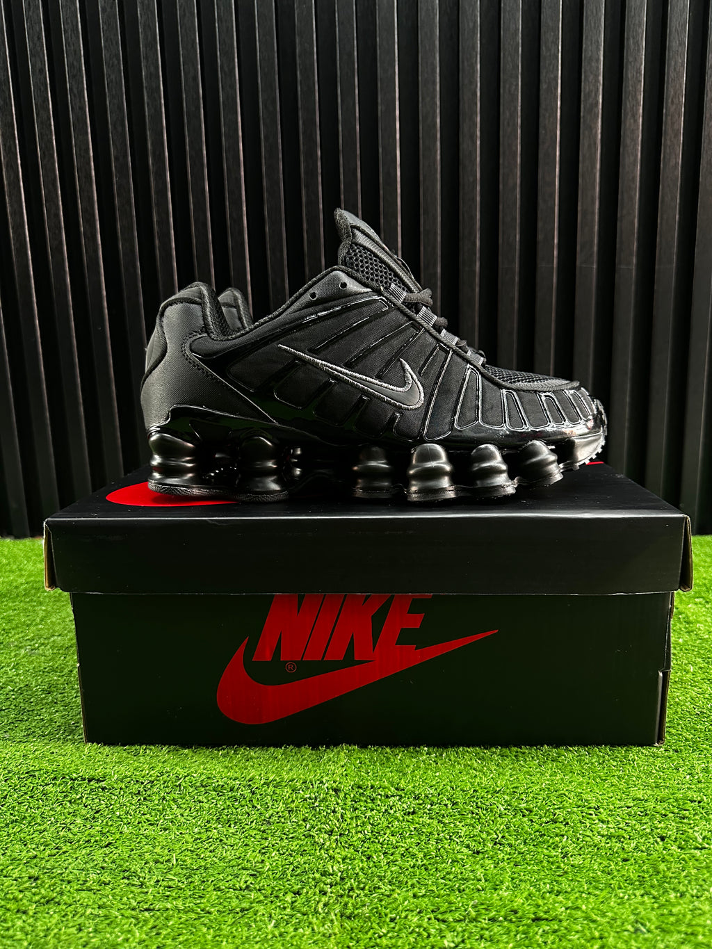NIKE SHOX NEGRO