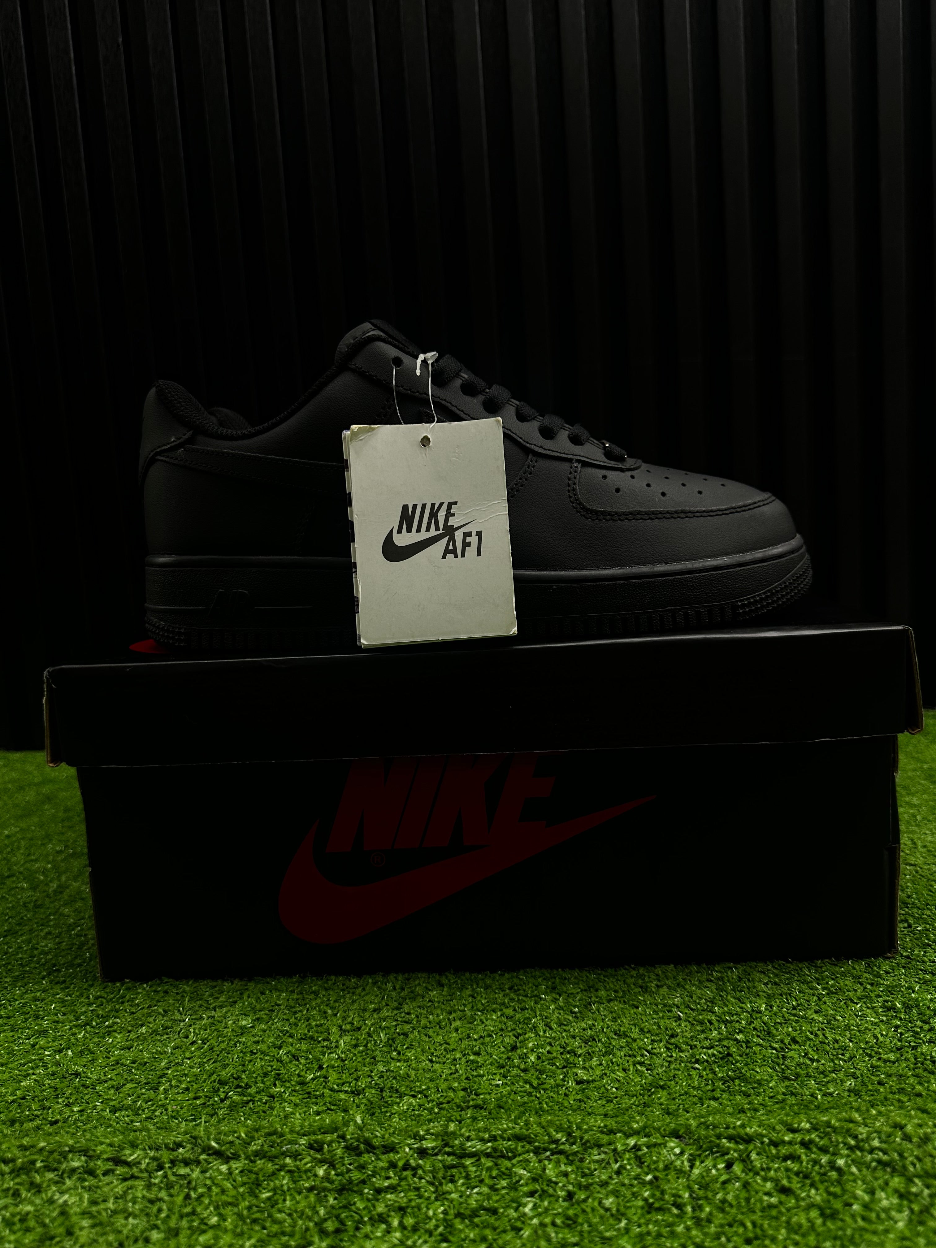 AIR FORCE ONE NEGRO