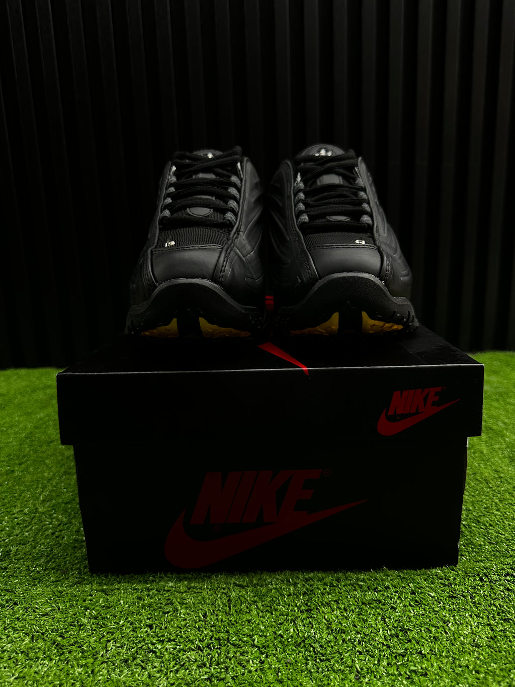 NOCTA HOT STEP 2 NEGRO