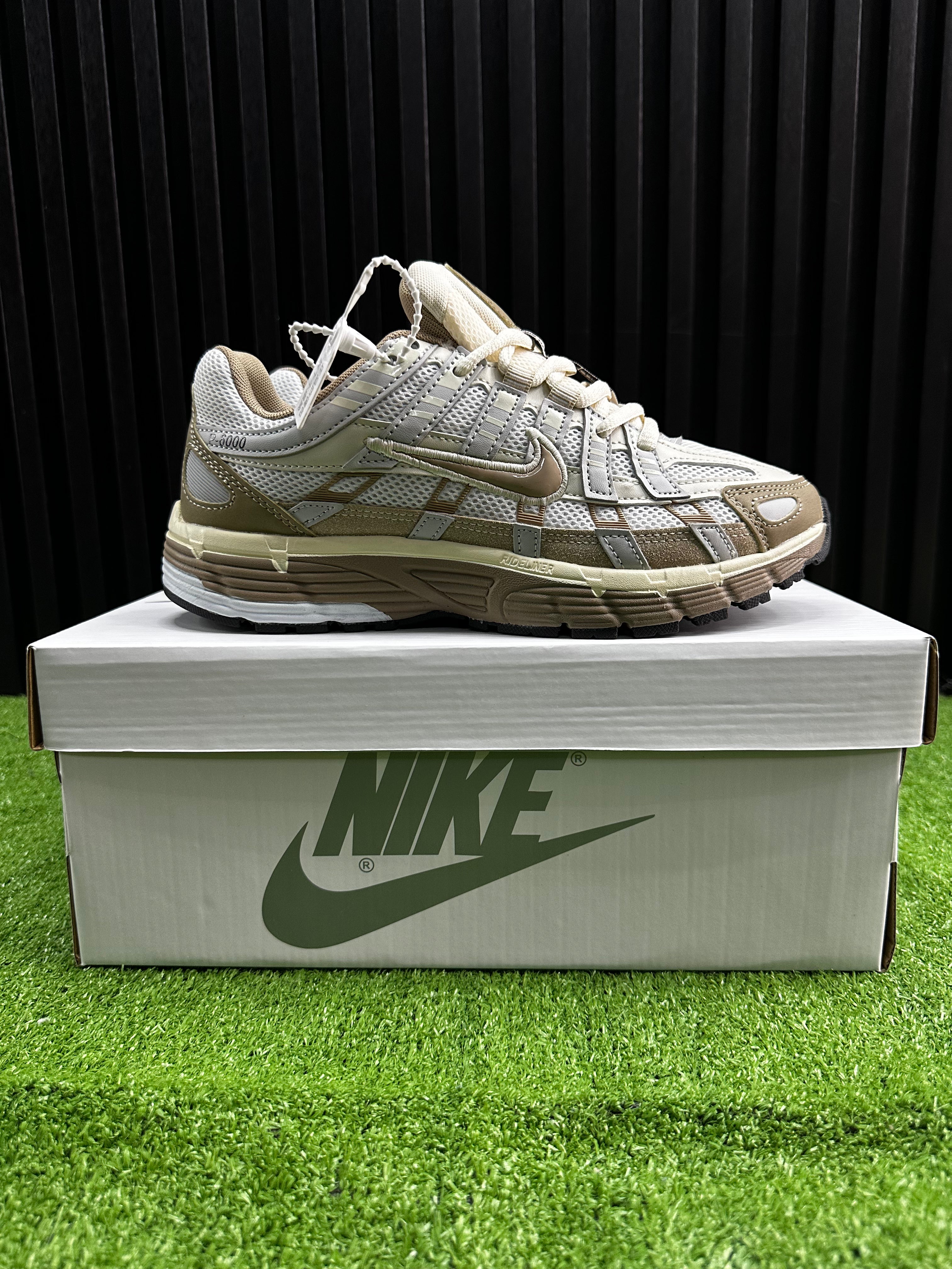 NIKE P-6000 BEIGE-CAFÉ