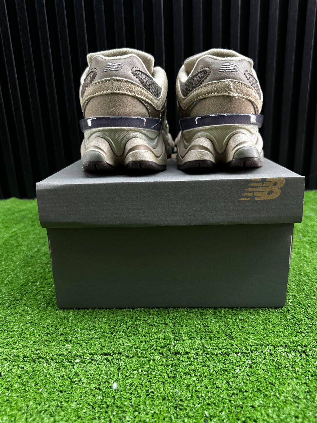 NB 9060 MARRÓN