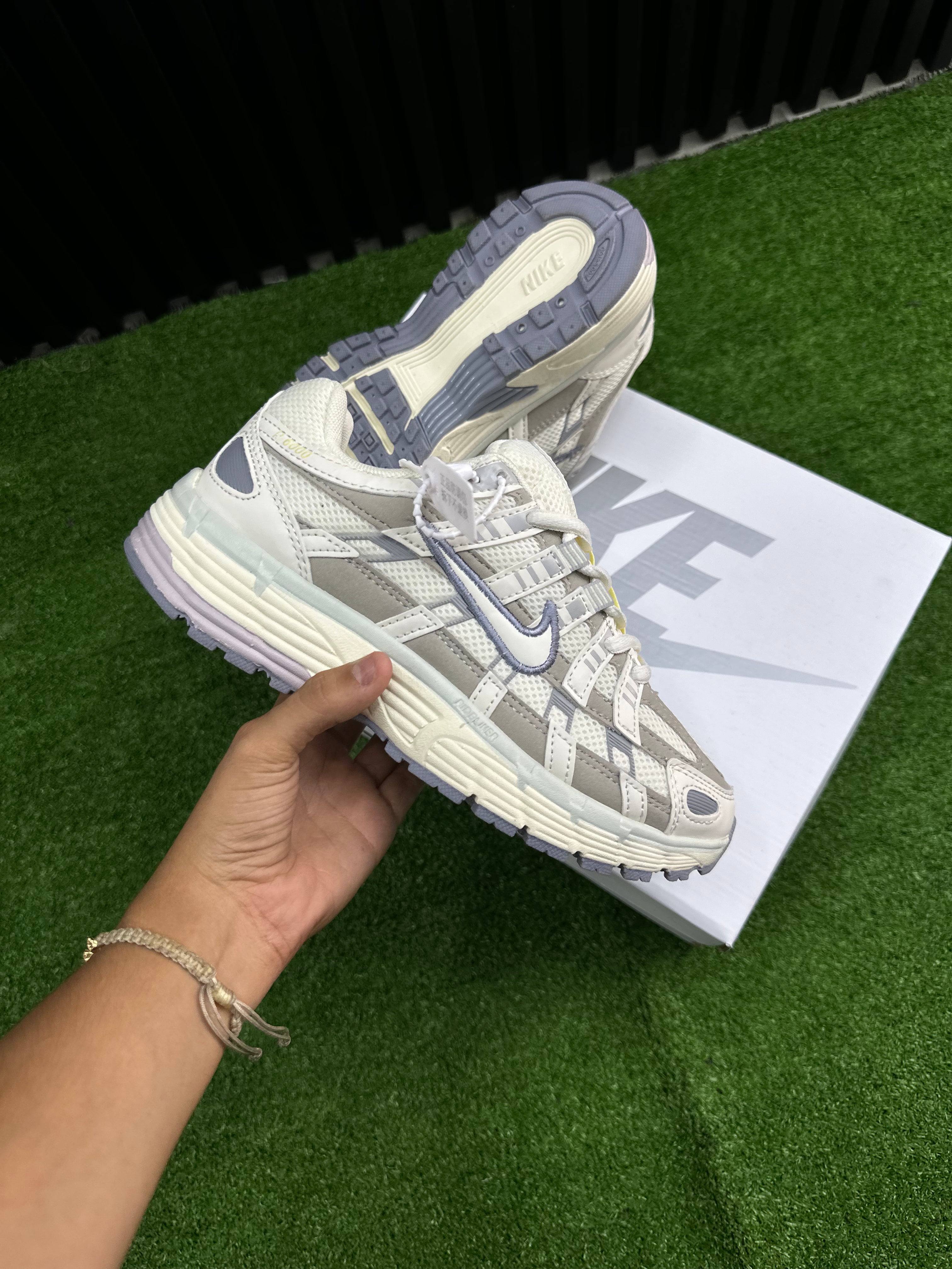 NIKE P-6000 NEUTRO