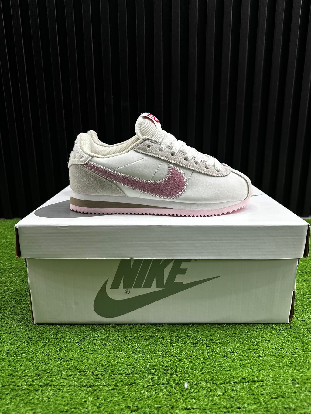 NIKE X CORTEIZ VALENTINE´S DAY