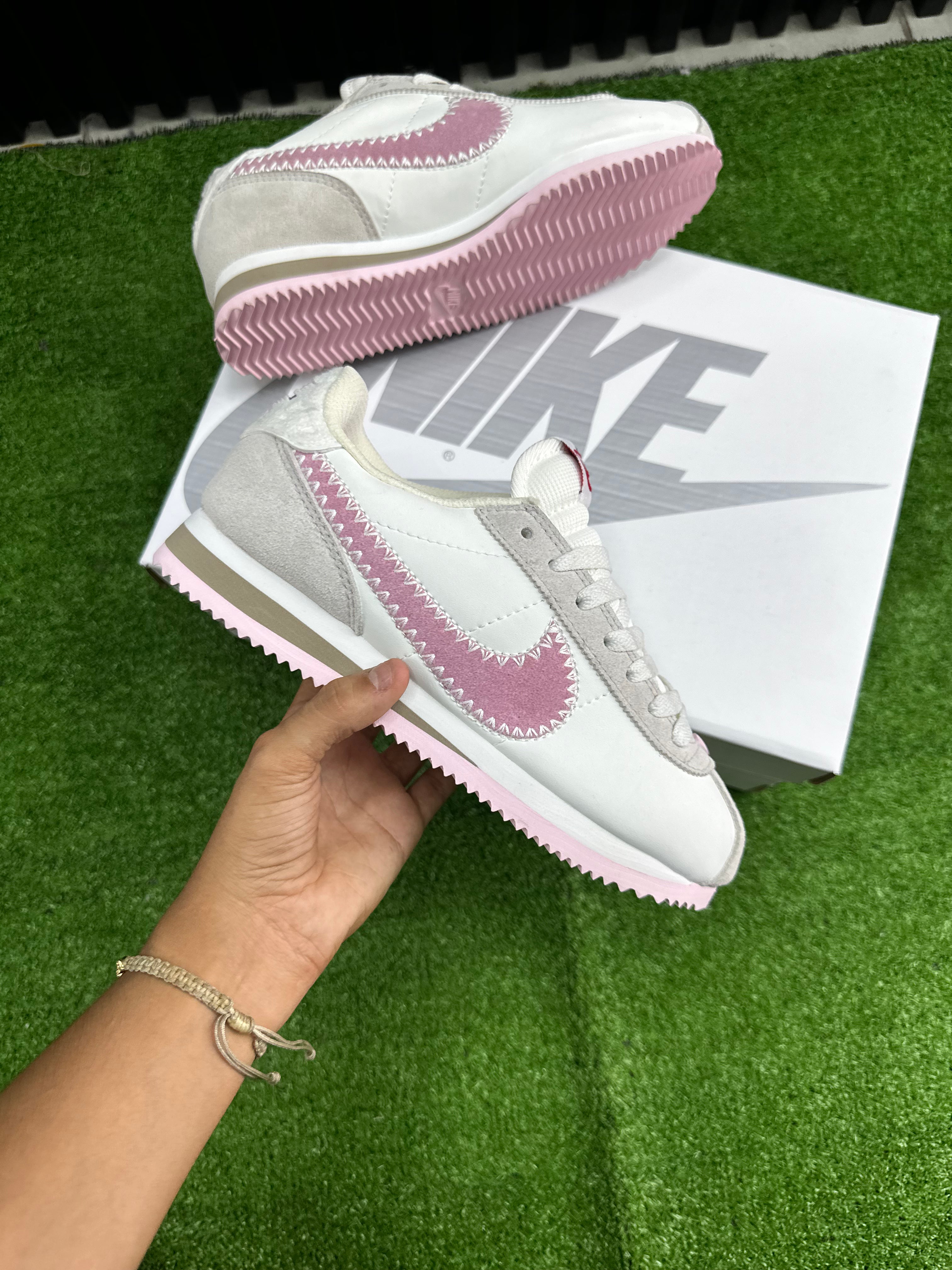 NIKE X CORTEIZ VALENTINE´S DAY