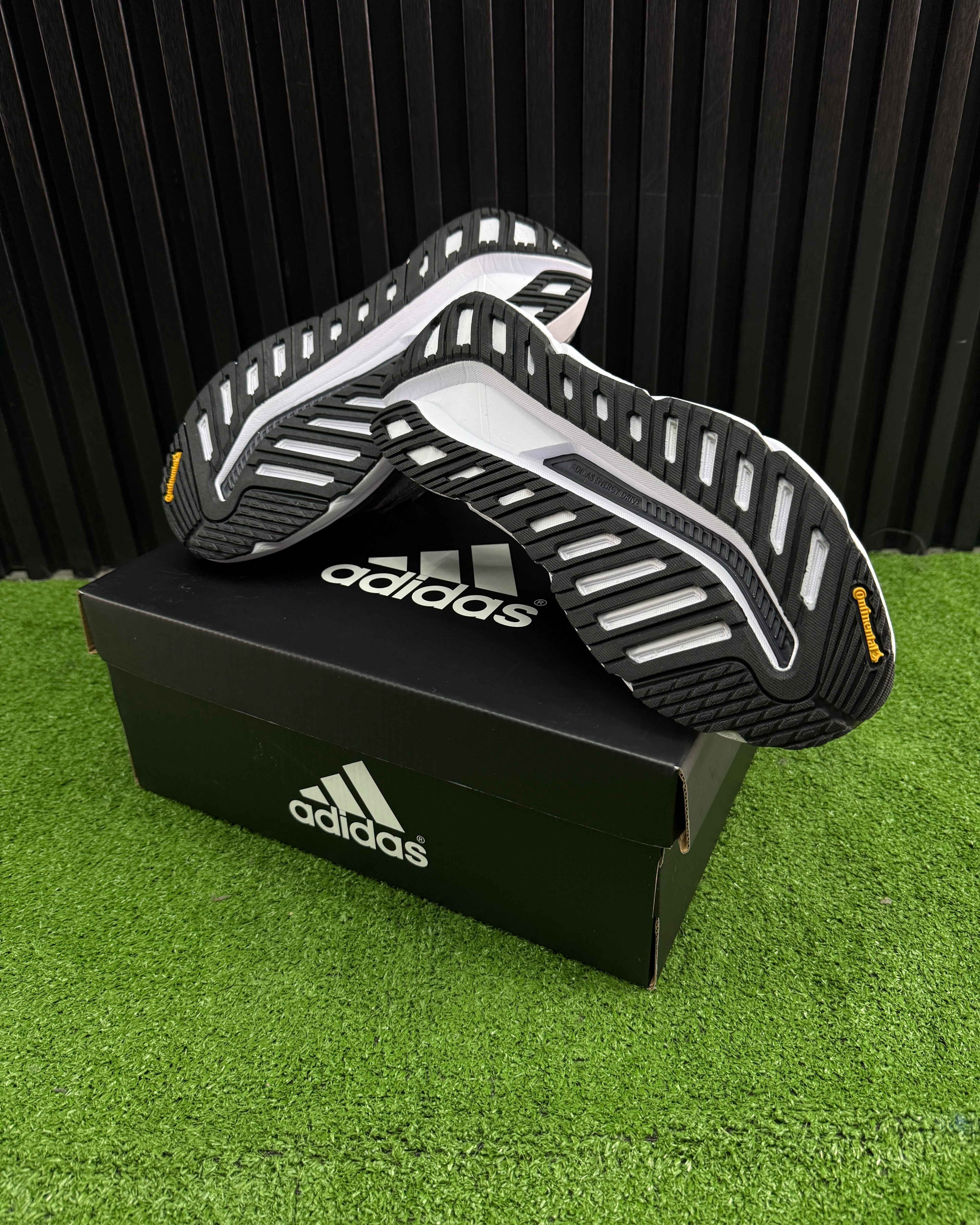 ADIDAS ADISTARSC NEGRO