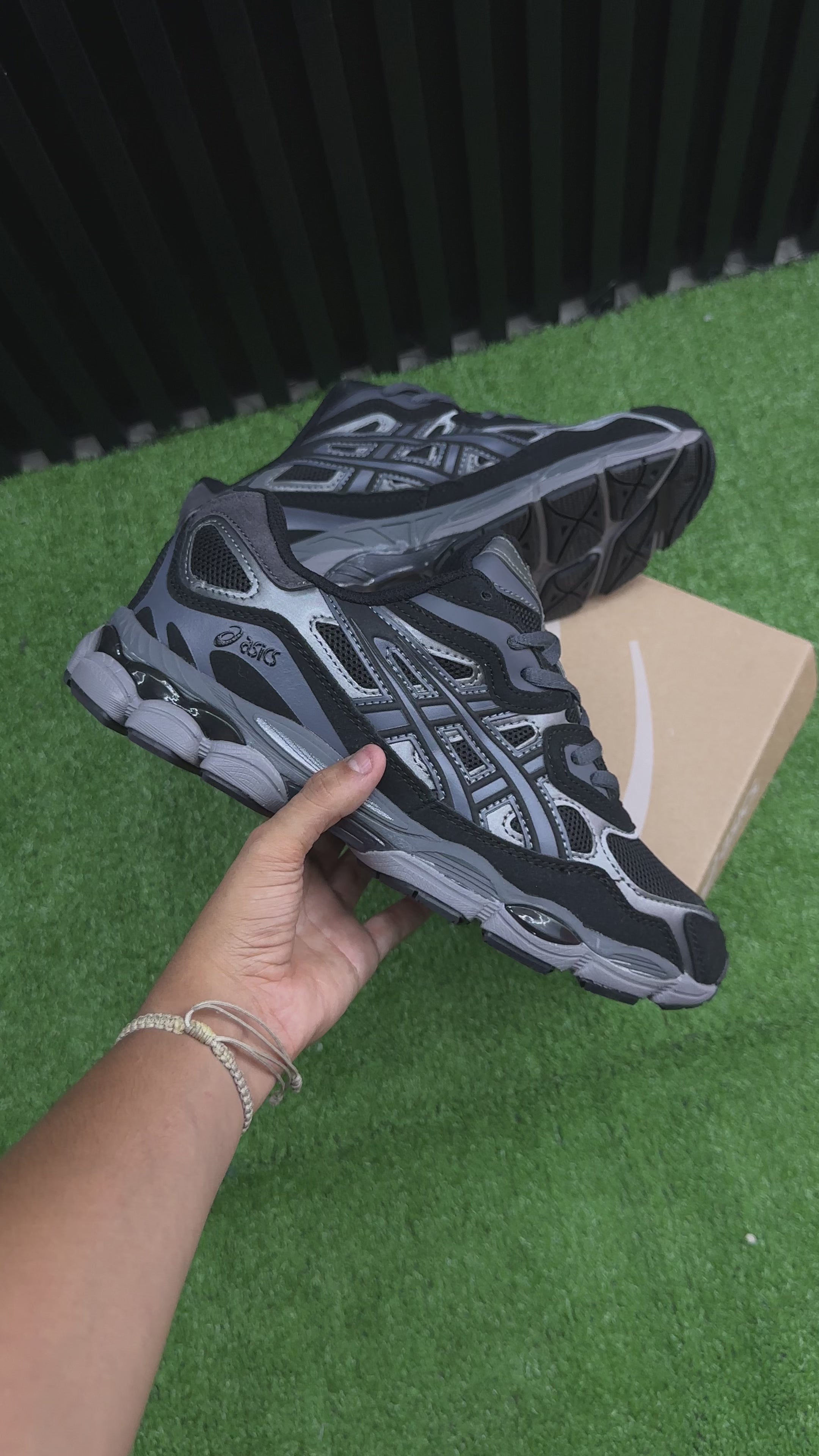 ASICS GEL NYC NEGRO
